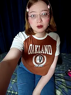 Michi sauria1 online show from 12/18/25, 07:25