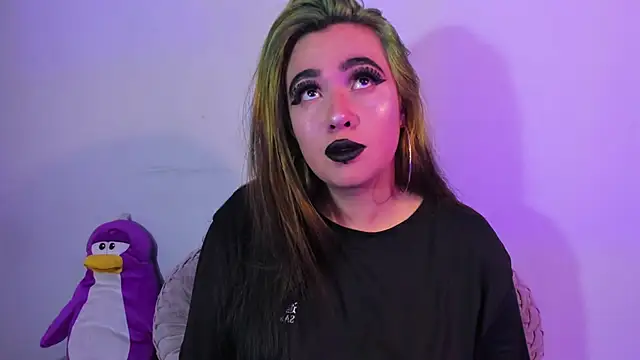 Lilith Zenith  online show from 11/23/25, 04:23