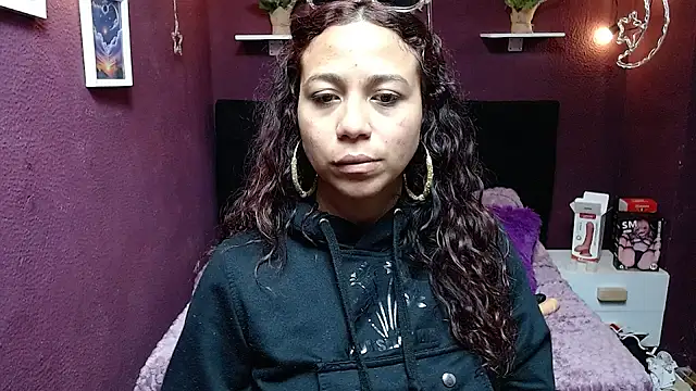 monika 256 online show from 02/18/26, 01:18