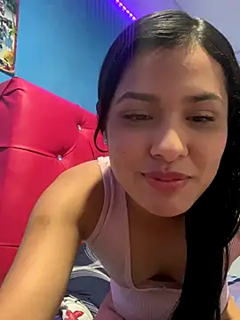 Chiquinquira3 online show from 11/27/25, 04:25