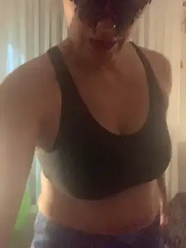 massagistahotbrunette online show from 11/21/25, 07:23