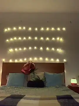 massagistahotbrunette online show from 04/20/26, 10:00