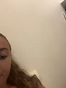 lounaaxangel online show from 11/10/25, 08:08