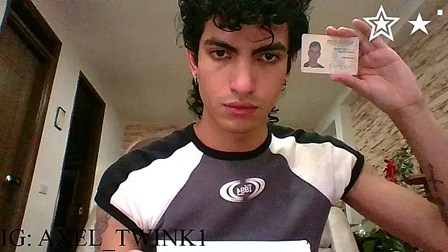 axel love13 online show from 02/26/26, 09:14