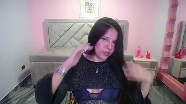 aria ch2 online show from 11/25/25, 10:21