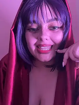 candicewest  online show from 07/25/26, 07:00