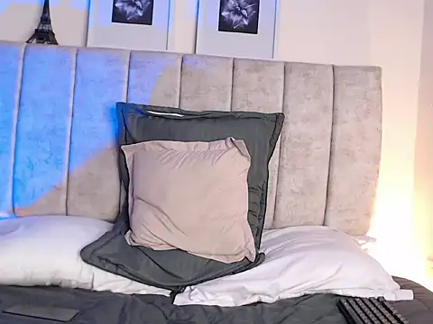 anicarter online show from 11/08/25, 07:23