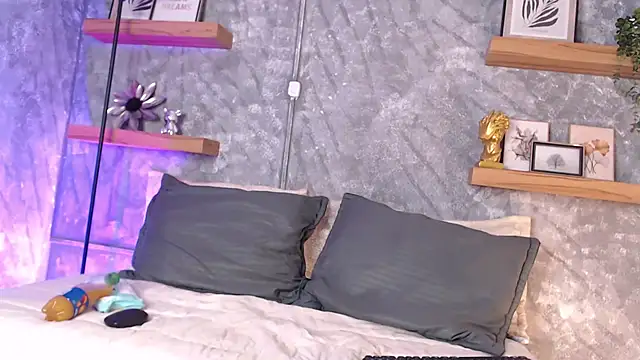 anicarter online show from 11/21/25, 07:12