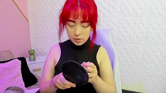 Dakkotta   online show from 12/19/25, 04:30