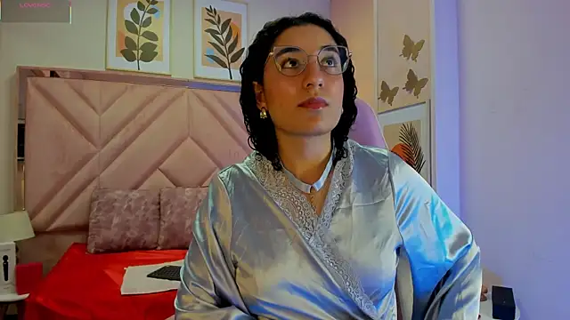 DemiJones  online show from 12/03/25, 04:09