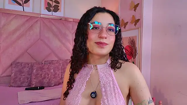 DemiJones  online show from 04/11/26, 07:45