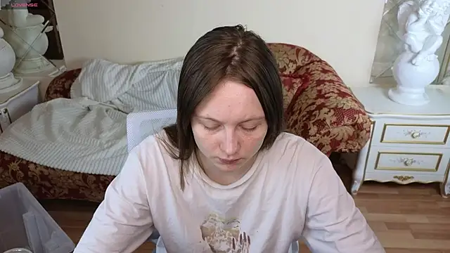 HolyBabyDoll online show from 11/26/25, 11:44