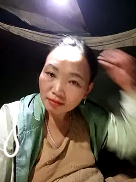 Snapshot of susunini chatting on 11/07/25, 12:54 susunini online show from 11/07/25, 12:54