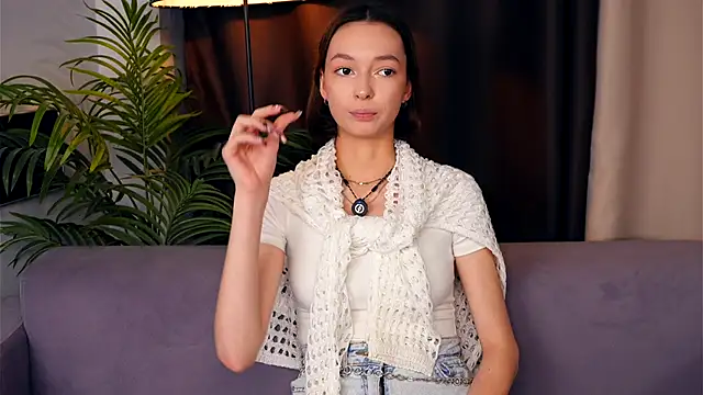 Snapshot of IvetteZermeno chatting on 11/06/25, 03:35 IvetteZermeno online show from 11/06/25, 03:35