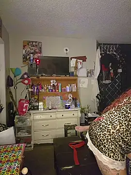 GemmaJustice1127 online show from 12/15/25, 12:20