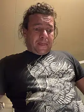 miguel910921 online show from 11/09/25, 02:54