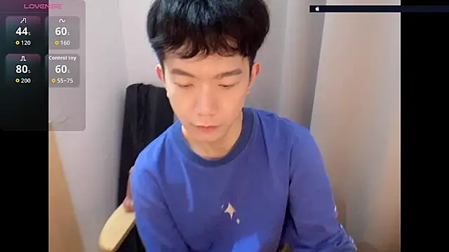 CouplingCry online show from 04/18/26, 03:49