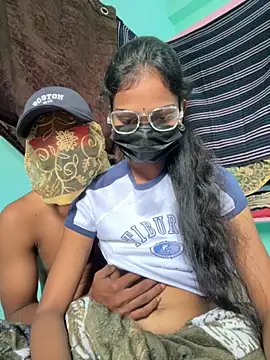 leenaboyxh online show from 11/14/25, 04:00