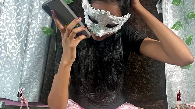 leenaboyxh online show from 01/11/26, 10:53