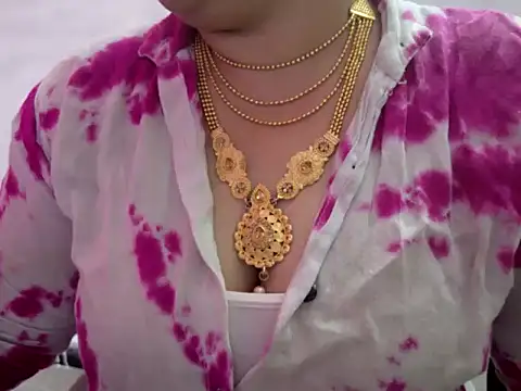 Tamil VirginAss2 online show from 02/22/26, 04:57