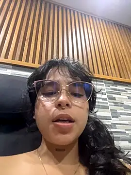  vaiolet owo online show from 11/09/25, 06:50