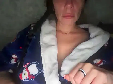 Angelinaa19 online show from 11/20/25, 08:47