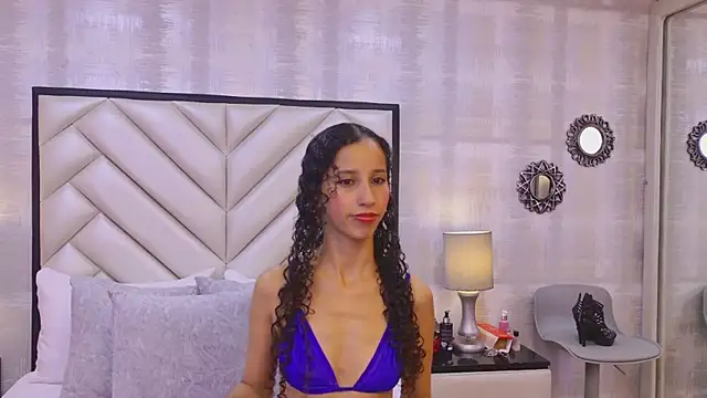 EimySanchez online show from 02/25/26, 07:34