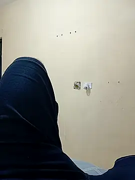 Snapshot of safado__web chatting on 11/07/25, 12:21 safado web online show from 11/07/25, 12:21