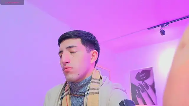 Un Sluttyy online show from 02/04/26, 11:16