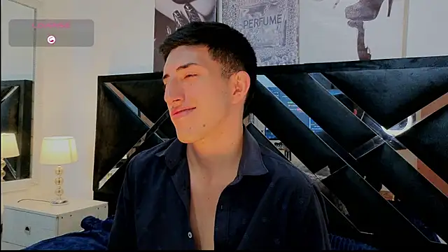 Un Sluttyy online show from 04/01/26, 01:41