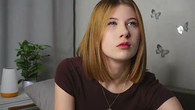 YvonneBou online show from 11/24/25, 07:13