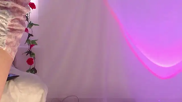 Belladonna lips online show from 02/03/26, 06:22