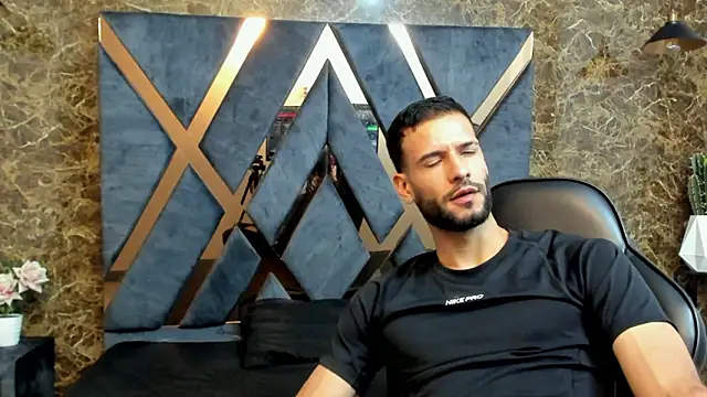 Snapshot of Jacob_Benelli chatting on 02/24/26, 11:25 Jacob Benelli online show from 02/24/26, 11:25