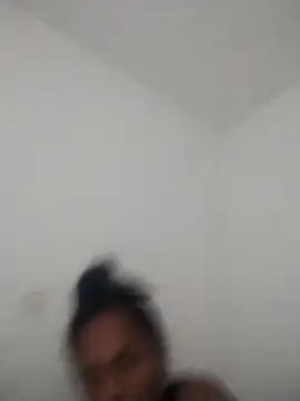 Snapshot of _Lizeth_ chatting on 02/15/26, 08:49 Lizeth online show from 02/15/26, 08:49