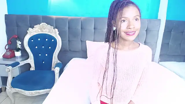 Snapshot of Aliis_Love chatting on 11/15/25, 05:05 Aliis Love online show from 11/15/25, 05:05