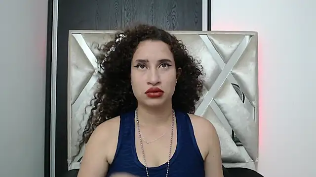 Snapshot of britanyy_brownss chatting on 11/11/25, 07:36 britanyy brownss online show from 11/11/25, 07:36