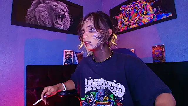 luxiel  online show from 01/17/26, 11:19