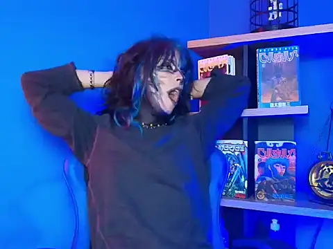 luxiel  online show from 02/21/26, 12:00