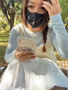 Cara-02 online show from 12/17/25, 04:40