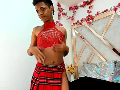 Snapshot of AllisonHott_ chatting on 11/07/25, 10:48 AllisonHott online show from 11/07/25, 10:48