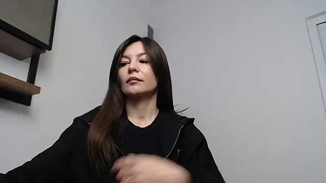 Veronichkaaa online show from 04/14/26, 07:25