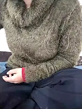 Sexy Divya   online show from 12/21/25, 06:20