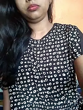 Sexy Divya   online show from 05/28/26, 01:03