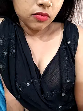 Sexy Divya   online show from 05/28/26, 01:08