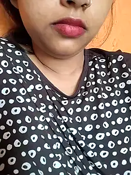 Snapshot of Sexy_Divya__ chatting on 06/19/26, 01:21 Sexy Divya online show from 06/19/26, 01:21