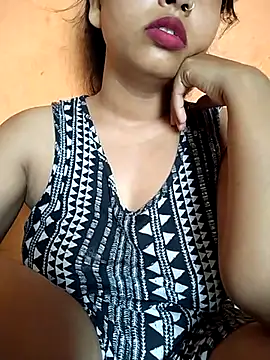 Snapshot of Sexy_Divya__ chatting on 06/27/26, 01:21 Sexy Divya online show from 06/27/26, 01:21