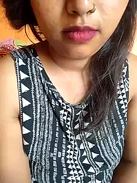 Snapshot of Sexy_Divya__ chatting on 06/29/26, 04:30 Sexy Divya online show from 06/29/26, 04:30