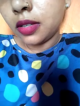 Snapshot of Sexy_Divya__ chatting on 06/30/26, 01:50 Sexy Divya online show from 06/30/26, 01:50
