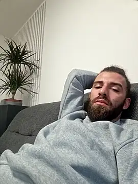 ramy120199 online show from 11/10/25, 08:02