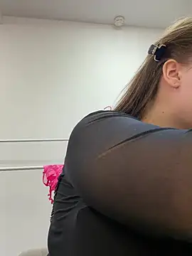 KilianaNoir online show from 04/17/26, 06:38